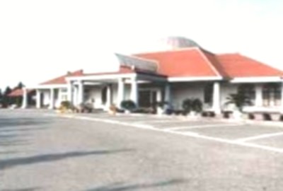 再興高爾夫球場